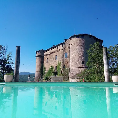 Castello Di Compiano Hotel Relais Museum-2